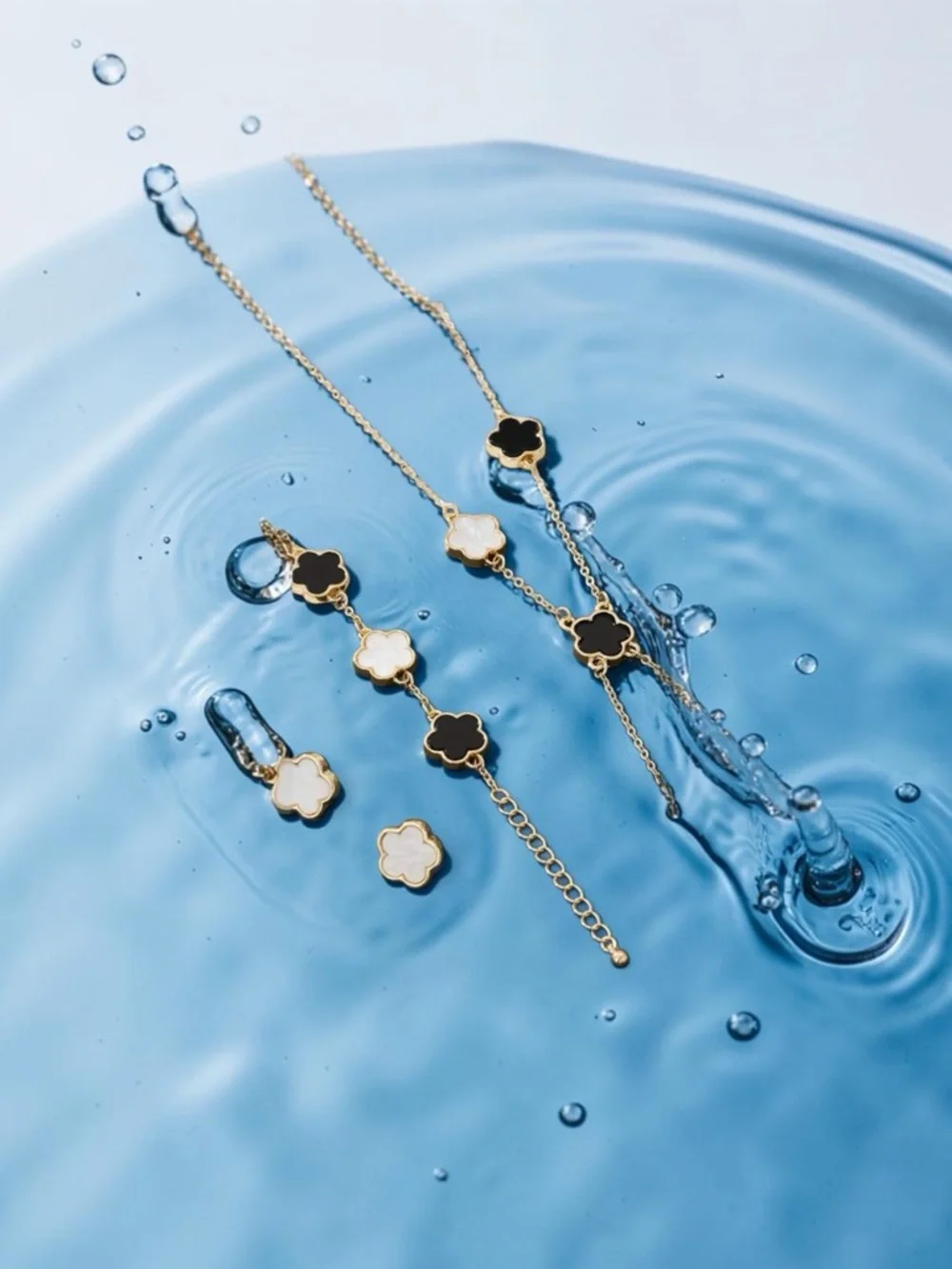 Gold Clover Necklace, Bracelet & Earrings Set - White Inlay - Picture 3 of 8